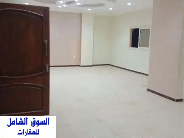 شقة فسيحة للإيجار في الحي الثاني - 4 غرف نوم،...