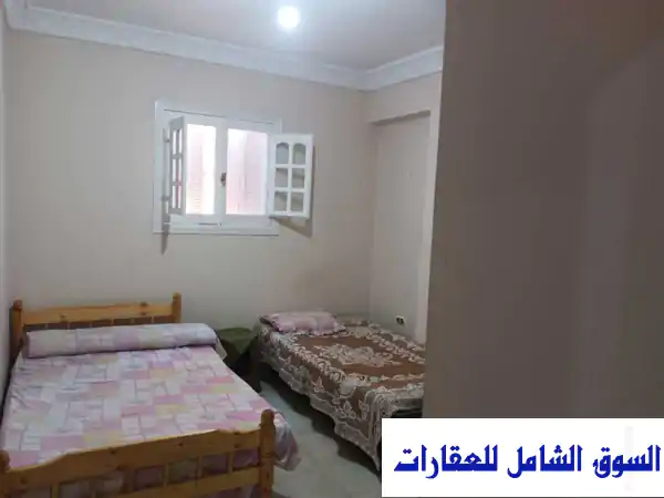 شقة مفروشة للإيجار السنوي في الهانوفيل - الإسكندرية | إطلالة رائعة وخدمات مميزة!