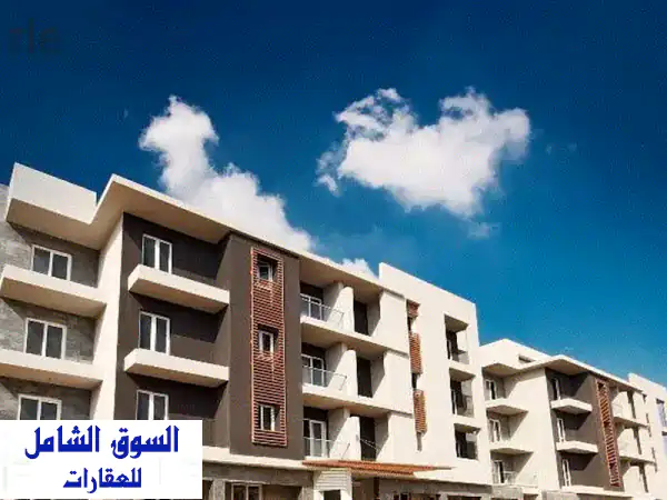 شقة أرضي فاخره بحديقة خاصة في زايد ديونز - الشيخ زايد...