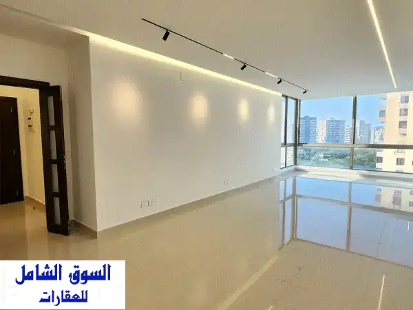 شقة فاخرة للبيع في الزلقا - إطلالة خلابة ومساحة...