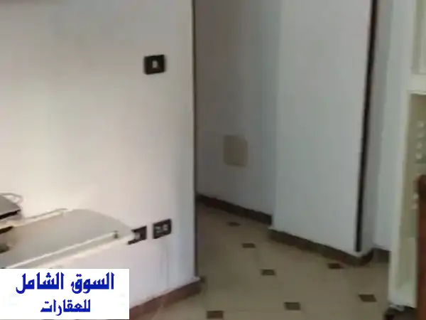 شقة سوبر لوكس للبيع بموقع متميز في الهضبة الوسطى...