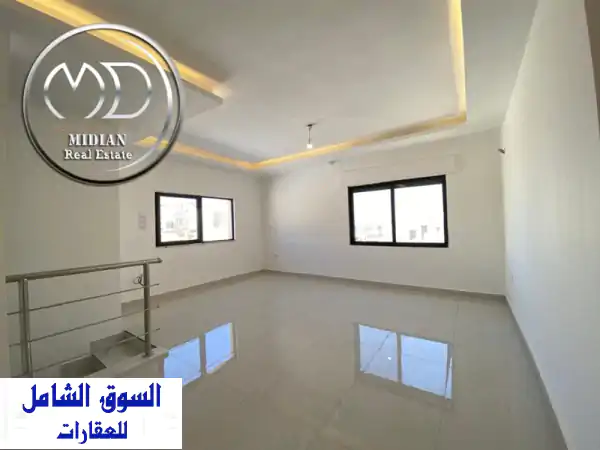 شقة دوبلكس فاخرة للبيع في تلاع العلي - مساحة 200م + رووف 110م! (رقم الإعلان: 9949)