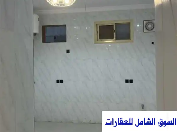 شقة فسيحة للإيجار في حي النصر، المدينة المنورة - 3...