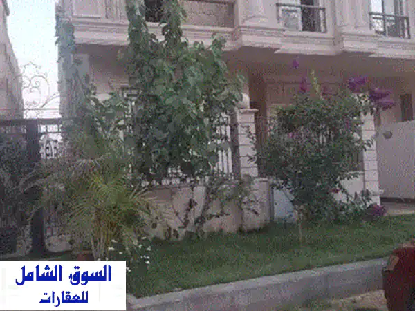 شقة فاخرة 162م للبيع في الرحاب 2 بموقع متميز! قرب السوق الشرقي