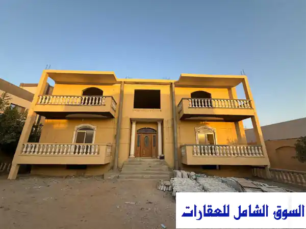 شقة فاخرة للبيع في فيلا بمدينة بدر - حياة مترفة في...