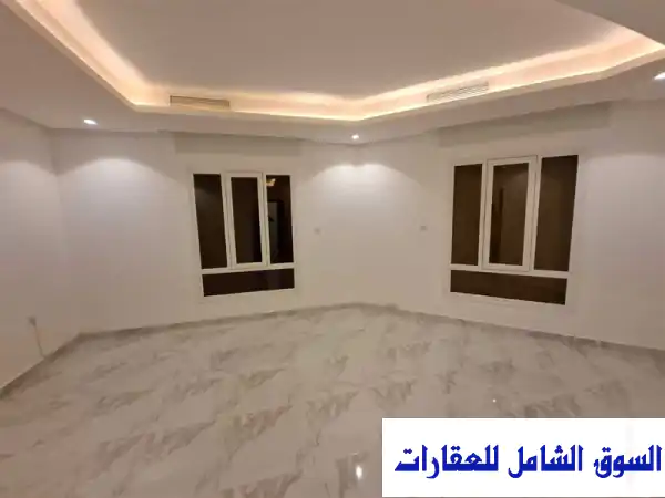 شقة فاخرة للإيجار في قرطبة - 3 غرف ماستر + مواقف سيارات + حمام ضيوف!