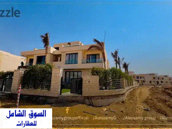 فيلا فاخرة للبيع في Q2 - فرصة استثمارية لا تُفوّت!