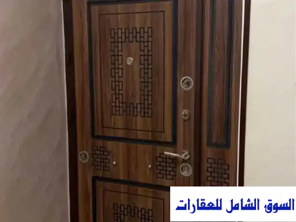 شقة فاخرة للإيجار في قلب المقطم - 200 متر²، إطلالة مميزة، ومرافق متكاملة!