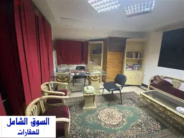 فرصة ذهبية! محل تجاري 20 متر للبيع بموقع استراتيجي أمام سوق مكرم عبيد!