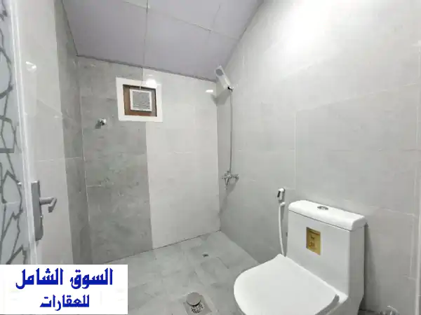 استوديو فاخر للإيجار في مدينة شخبوط - تشطيب...