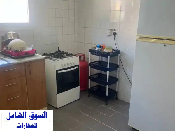 متوفر سرير في مردف سكن نظيف وقريب من مردف سيتي سنتر والاتحاد مول