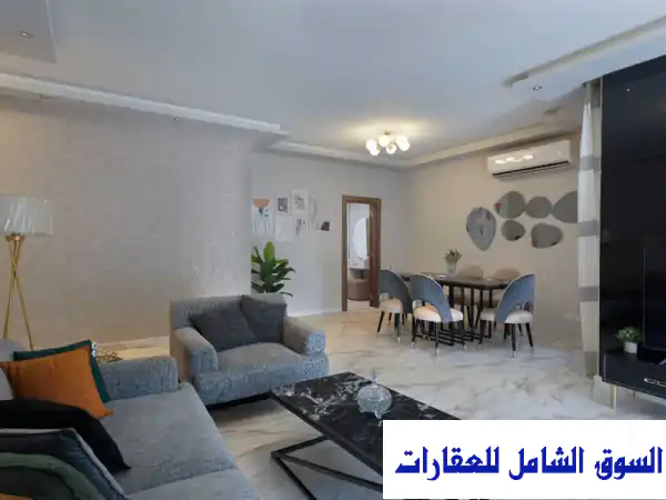 شقة دوبلكس فندقية فاخرة للإيجار اليومي في كمبوند بيفرلي هيلز، الشيخ زايد - إقامة مميزة لعائلتك!