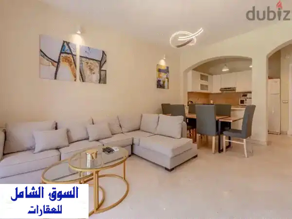 تاون هاوس فاخر للبيع في قلب الساوث مارينا - الجونة...