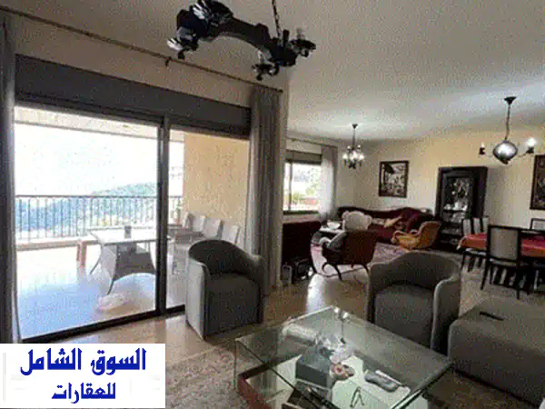 شقة فسيحة للبيع في بيت مري - 240 متر²، مساحة خارجية، إطلالة خلابة