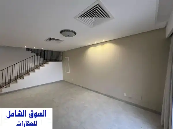 فيلا فاخرة مفروشة بالكامل في سرايا 2، بو قوة - للبيع أو الإيجار!