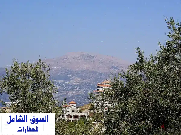 فيلا فاخرة للبيع في ضهور الشوير - مجمع سكني راقٍ،...