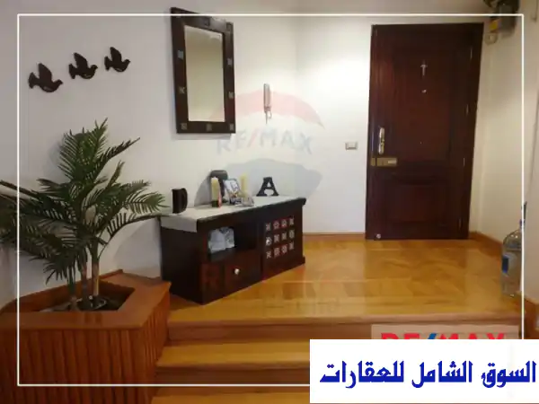 شقة 200 متر متشطبة سوبر لوكس مصر الجديدة قريبة من...
