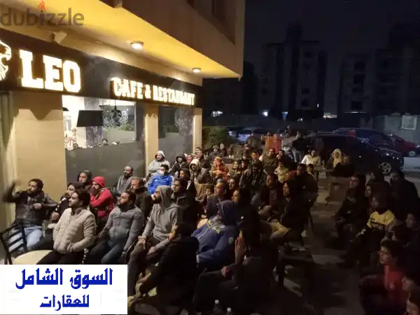 فرصة ذهبية! محل تجاري 100 متر + 45 متر خارجية في قلب...