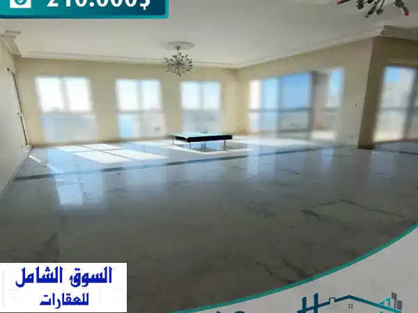 شقة بحرية فاخرة للبيع في الساحل الشمالي - مساحة 200...