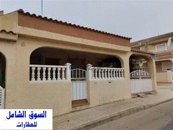 Spain Valencia Get your residency! house in a central area 006615