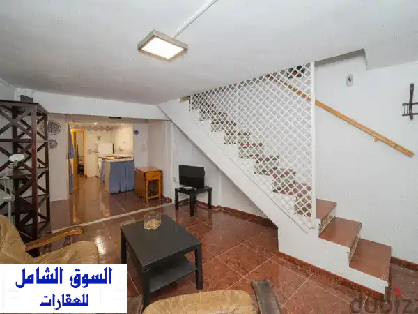 Spain Valencia Get your residency! house in a central area 006615