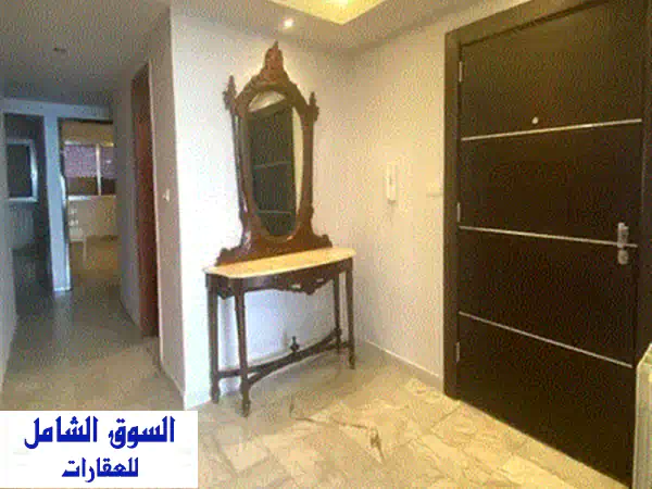 شقة فاخرة للإيجار في منطقة عكر، 250 متر مربع، إطلالة خلابة!