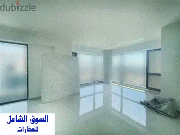 شقة مفروشة فاخرة للإيجار في الظريف، بيروت - مساحة واسعة وإطلالة خلابة!