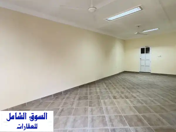 بيت فاخر للإيجار في سند - فرصة ذهبية! 3 غرف نوم، موقع متميز، 375 دينار شامل!