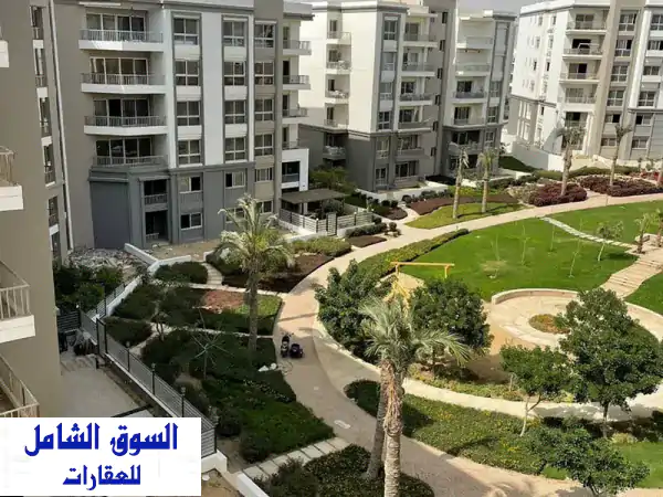 شقة للبيع استلام فوري! فيو مميز بـ هايد بارك،...