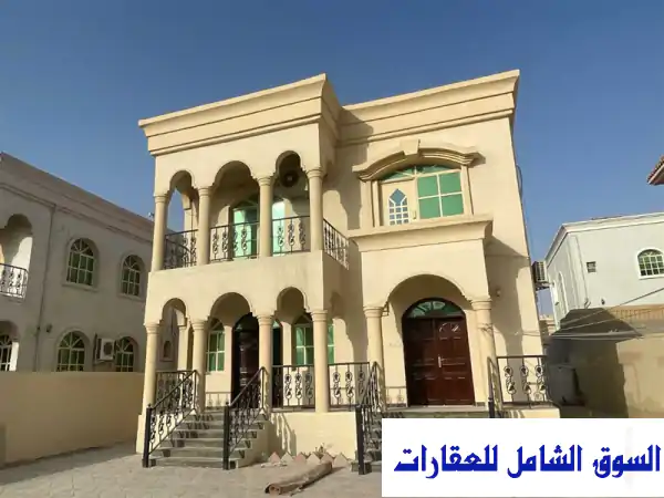 فيلا فاخرة للإيجار في الروضة 2، عجمان - مساحة...