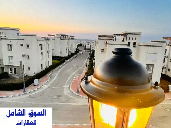 بنتهاوس فاخر للإيجار في أمواج الساحل الشمالي -...