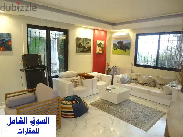 شقة فاخرة للبيع في عين سعادة - مساحة واسعة وتراس...