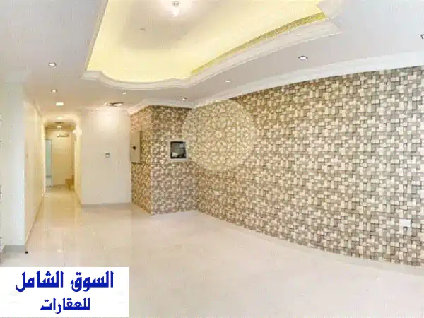 فيلا في مدينة شخبوط مكونة من مجلس وصالة أربع غرف نوم ماستر + غرفة عاديه + مطبخ تحضيري للعائلات فقط ...