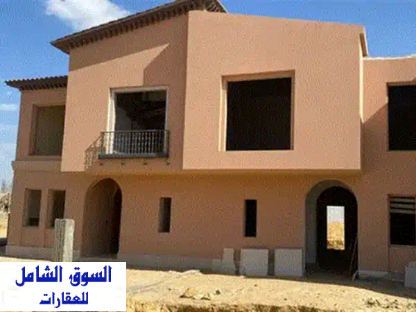 فيلا توين هاوس للبيع فى باتيو الزهراء الشيخ زايد مودرن بموقع مميز