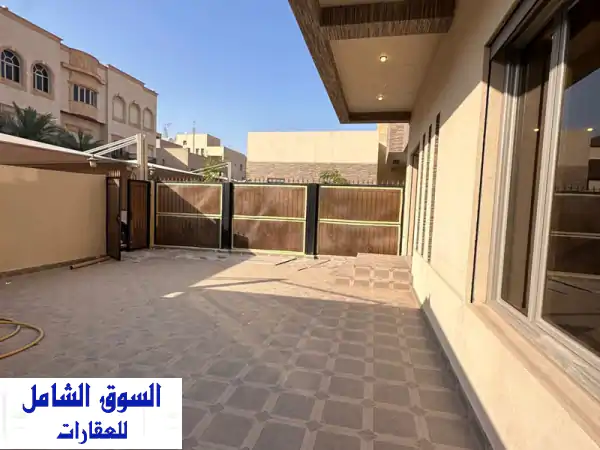 فيلا فاخرة للإيجار في المنصورية - 3 أدوار، مصعد، دوبلكس، مساحة واسعة!