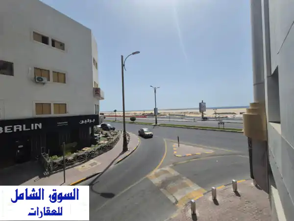 شقة فاخره للإيجار في قلب كورنيش عجمان | إطلالة...
