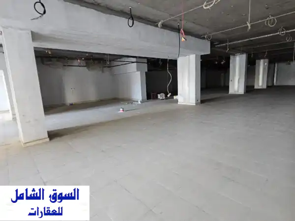 معرض تجاري فاخر للإيجار في الرميلة - عجمان |...