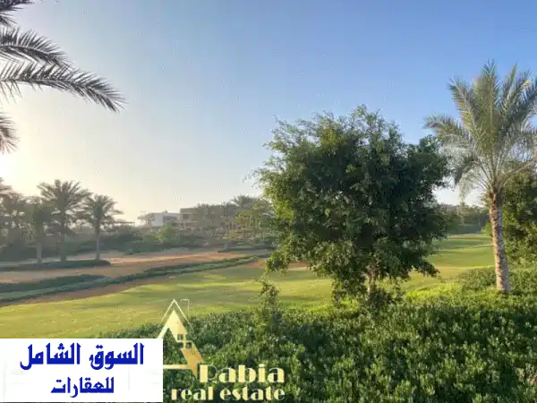 فيلا مستقلة فاخرة - صف أول اللاجون! 900 متر²، 6 غرف،...