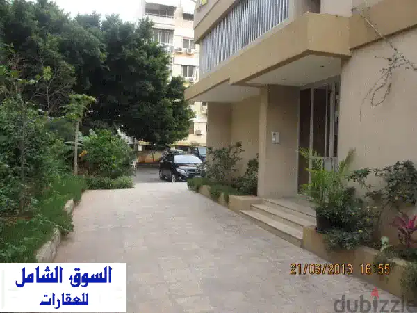 شقة فاخرة للبيع في حرش تابت - إطلالة خلابة ومساحة واسعة!