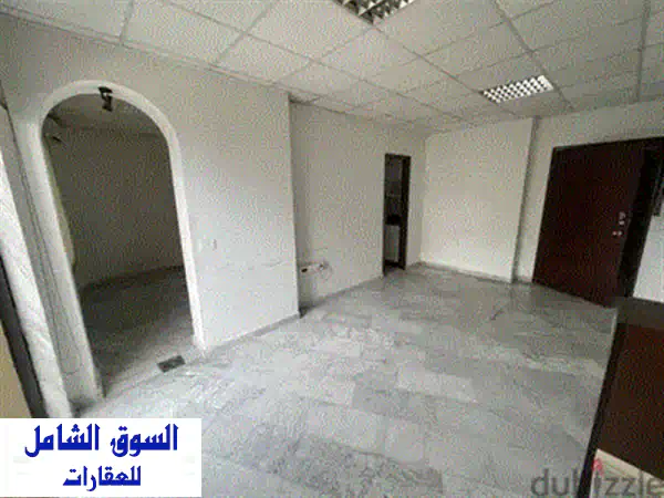 مستودع للإيجار في ساحل alma - مساحة 120 متر + ميزانين!