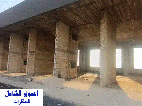فرصة استثمارية رائعة! محل تجاري فاخر 210 متر مربع في موقع متميز - ياس العقارية