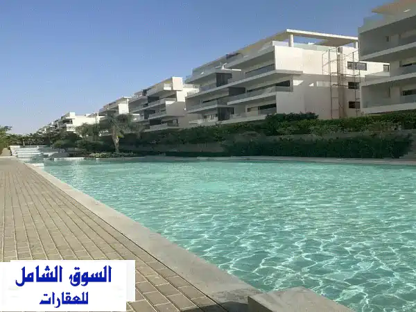 شقة فاخرة للبيع في ليك فيو ريزيدنس 2 | حديقة خاصة...