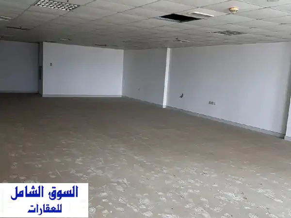 فرصة استثمارية رائعة! مكتب فاخر للبيع في أبراج الفالكون، عجمان