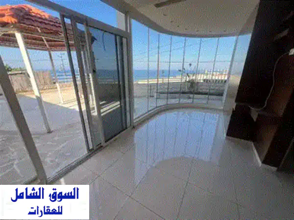 شقة فاخرة مطلة على البحر في حلة | 220 متر مربع | 3 غرف نوم