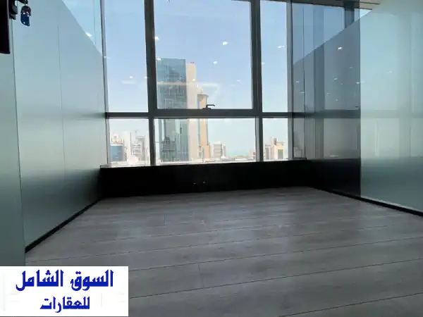 فرصة ذهبية! دور تجاري فاخر بإطلالة بحرية في شرق قطعة 5 - الكويت