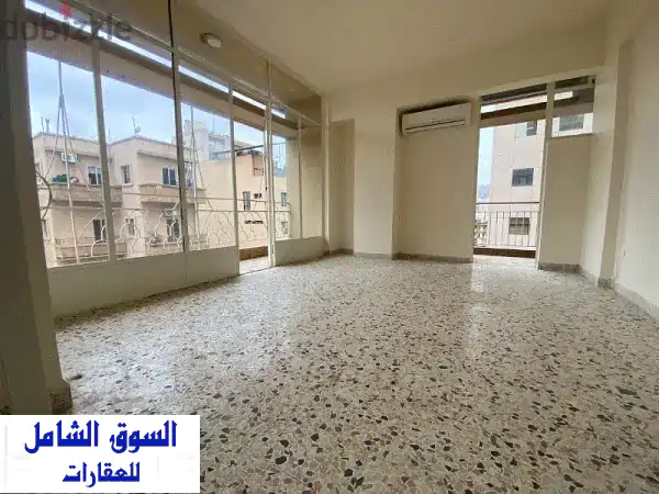 شقة فاخرة للإيجار في بدارو - قلب بيروت النابض!