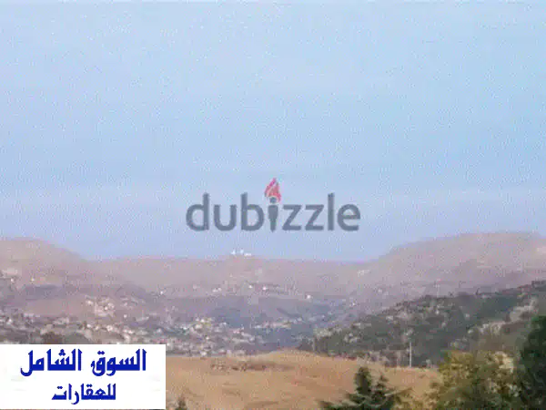 فيلا مفروشة فاخرة للبيع في فيطرون - إطلالة جبلية خلابة!