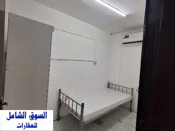 سكنات خاصة ومُجهزة بالكامل للشباب والبنات في شارع خليفة - دبي