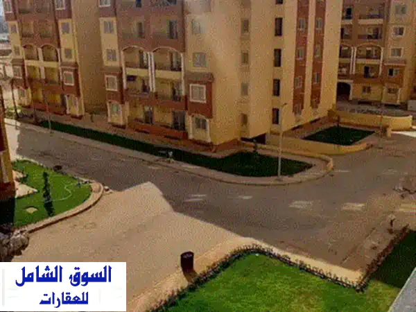 شقة أرضي بجاردن 200 متر + 50 متر جاردن خاص! استلام فوري بمصراوية - بجوار الجامعة الأمريكية