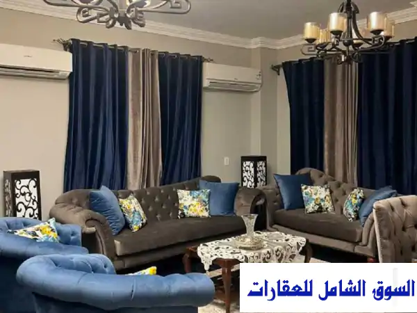 شقة ألترا سوبر لوكس للبيع في قلب مدينة العبور -...